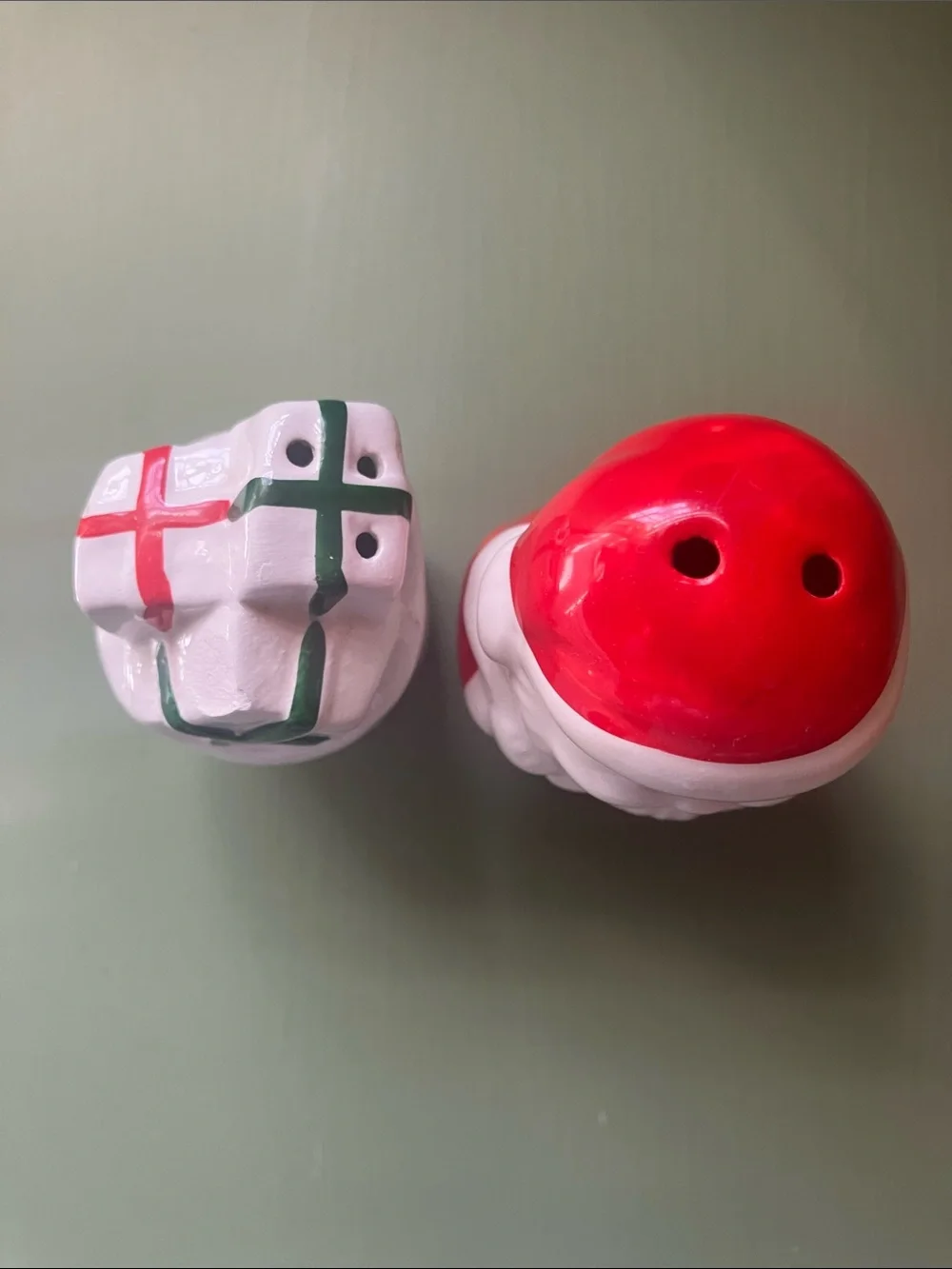 Vintage Santa & Packages Ceramic Salt & Pepper Shakers small chip